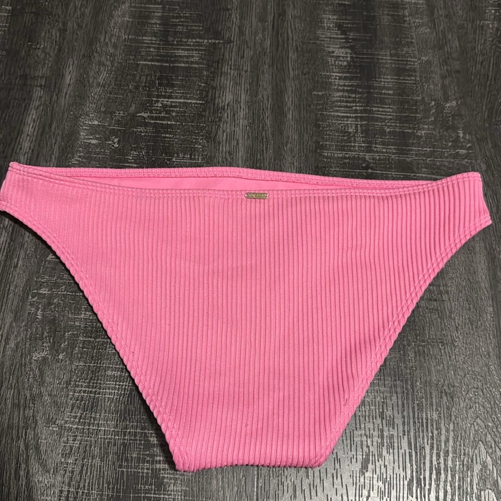 Pink Ribbed Bikini Bottom - Picture 2 of 4